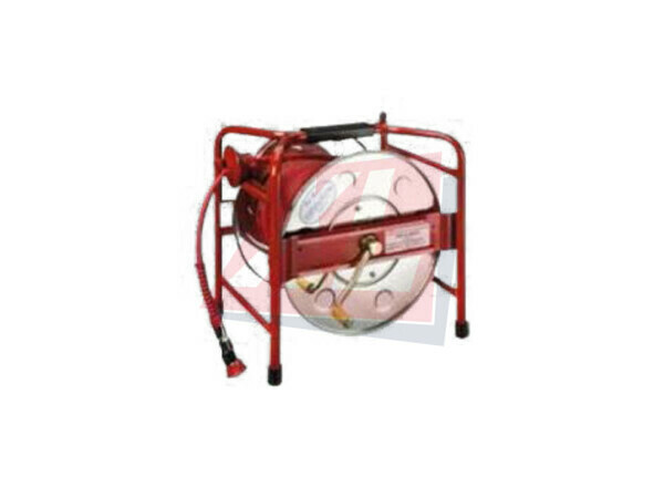 30 bar slanghaspel ten behoeve van het High Pressure tackersysteem en de 30 bar compressor.